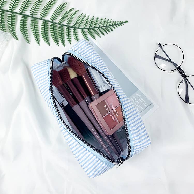 Seersucker Striped Makeup Bag Bubble Cosmetics Pouch