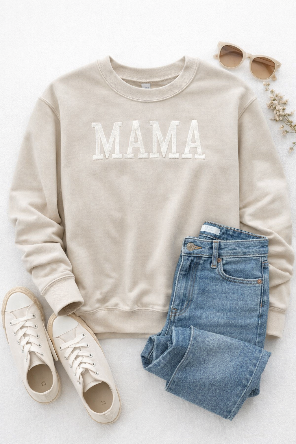MAMA Crewneck