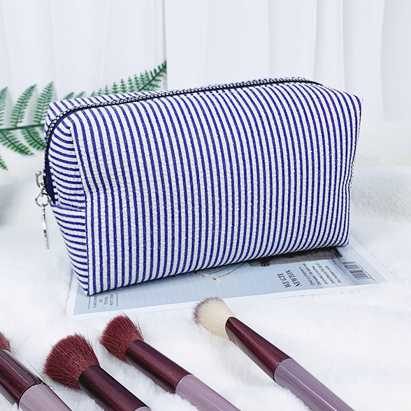 Seersucker Striped Makeup Bag Bubble Cosmetics Pouch