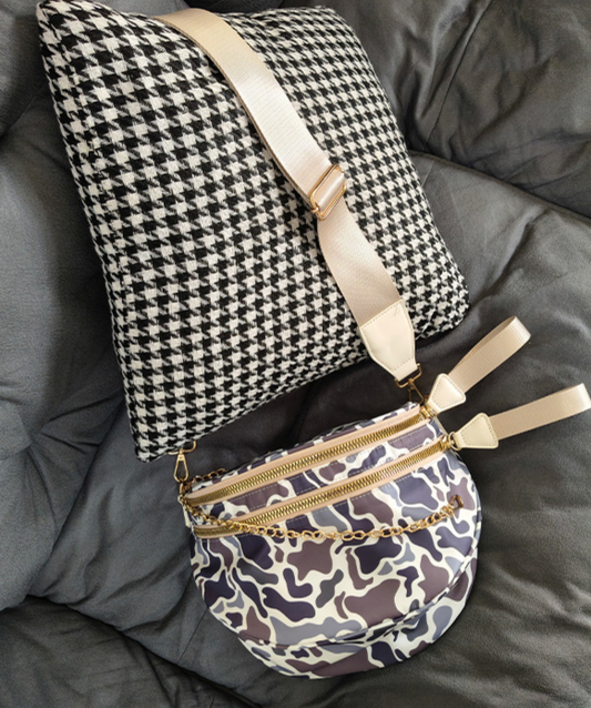Chain Decor Leaf Camo Print Bum Bag Crossbody