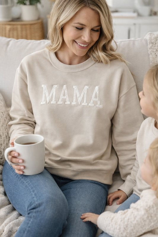 MAMA Crewneck
