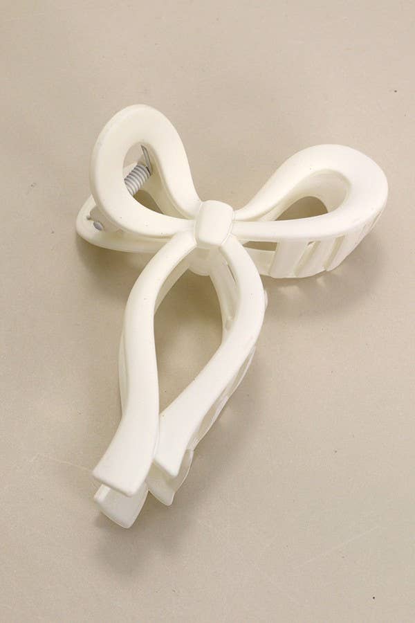 MATTE BOW HAIR CLIP